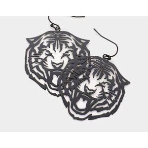 Tiger earrings Black mascot auburn tigers cheetah earrings filigree fish hook